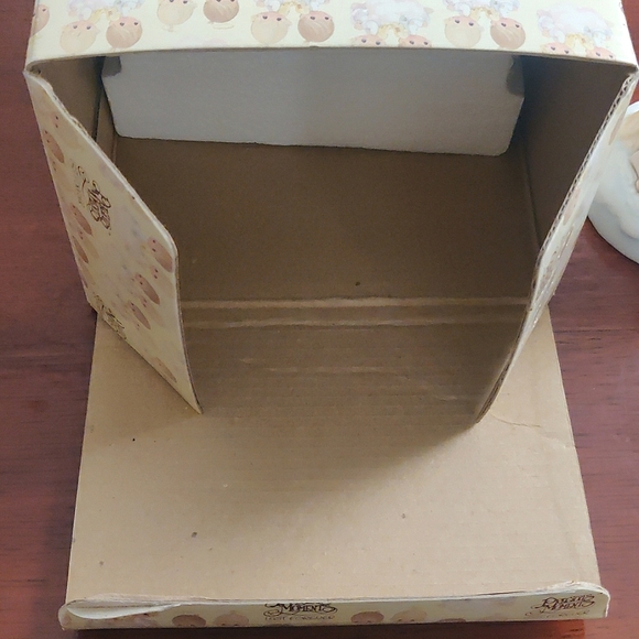 1989 Precious moments figurine-"Don't Let The Holidays Get You Down" - Picture 7 of 8